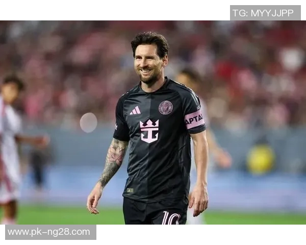 足球场上的慢步伐 中场位置十大最慢球星盘点